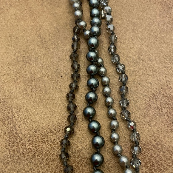 CAROLEE Vintage 4 stranded Gray Color Necklace - Picture 2 of 14